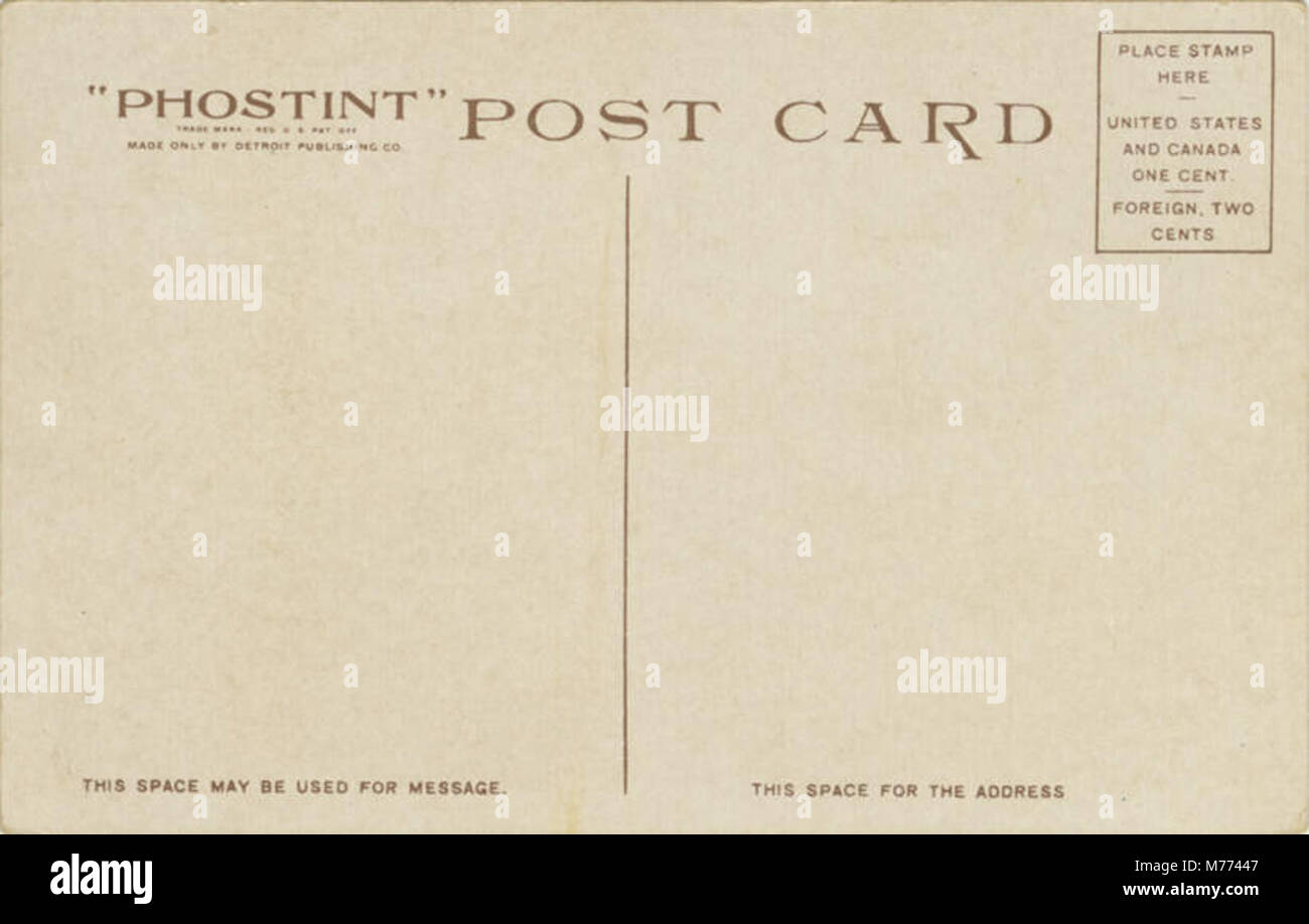 Blick vom sage Tower an der Cornell University, bietet einen Panoramablick auf den Campus. Das Bild zeigt die Architektur und Landschaft der Ivy League Universität. Stockfoto