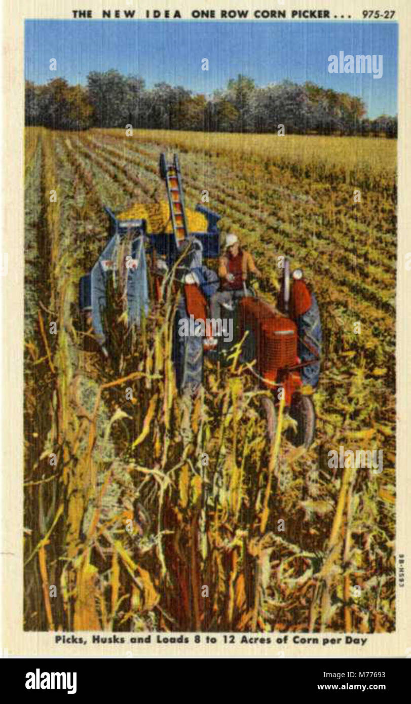 Ein historisches Foto des einreihigen Maispflückers New Idea, das landwirtschaftliche Maschinen zeigt. Diese Erfindung revolutionierte die Landwirtschaft, indem sie die Effizienz der Maisernte Anfang des 20. Jahrhunderts verbesserte. Stockfoto