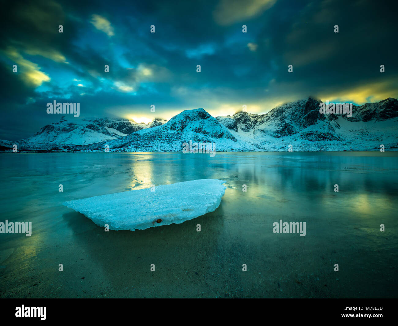 Winter Szene aus Lofoten norwegen Stockfoto