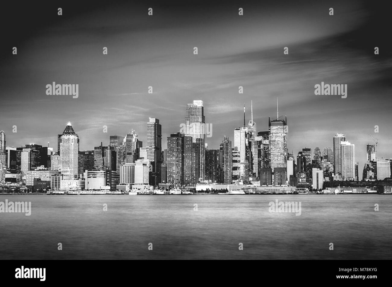 Schöne epische schwarz-weiß Foto von New York City Skyline Stockfoto
