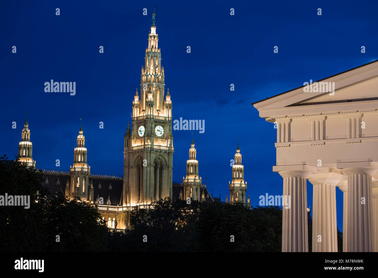 Volksgarten (Völker), Theseus Tempel und Rathaus, Wien, Österreich, Europa Stockfoto