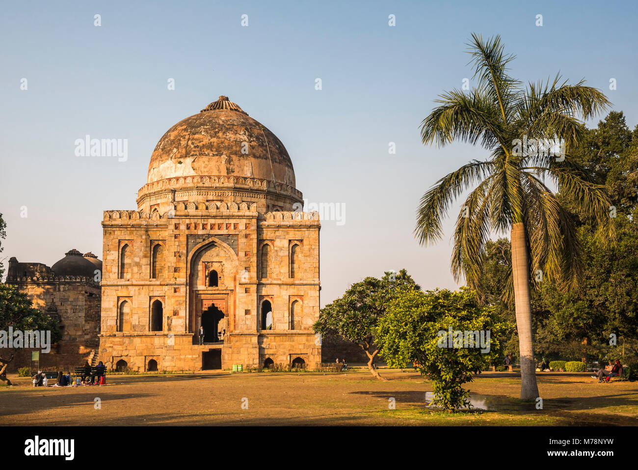 Bara und Gumbad Moschee, Lodhi Gärten (Lodi Gärten), New Delhi, Indien, Asien Stockfoto
