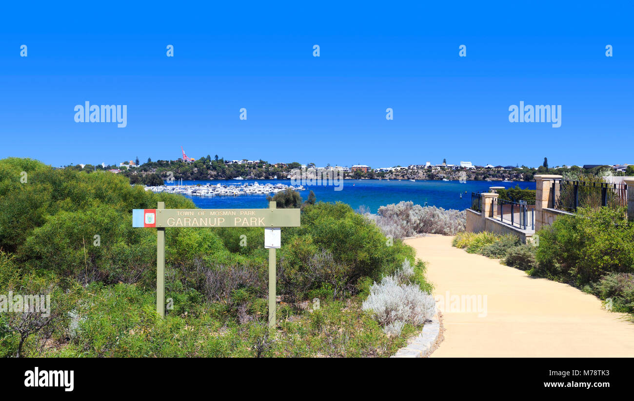 Riverside Weg durch Garanup Park in Mosman Park. Perth, Western Australia Stockfoto