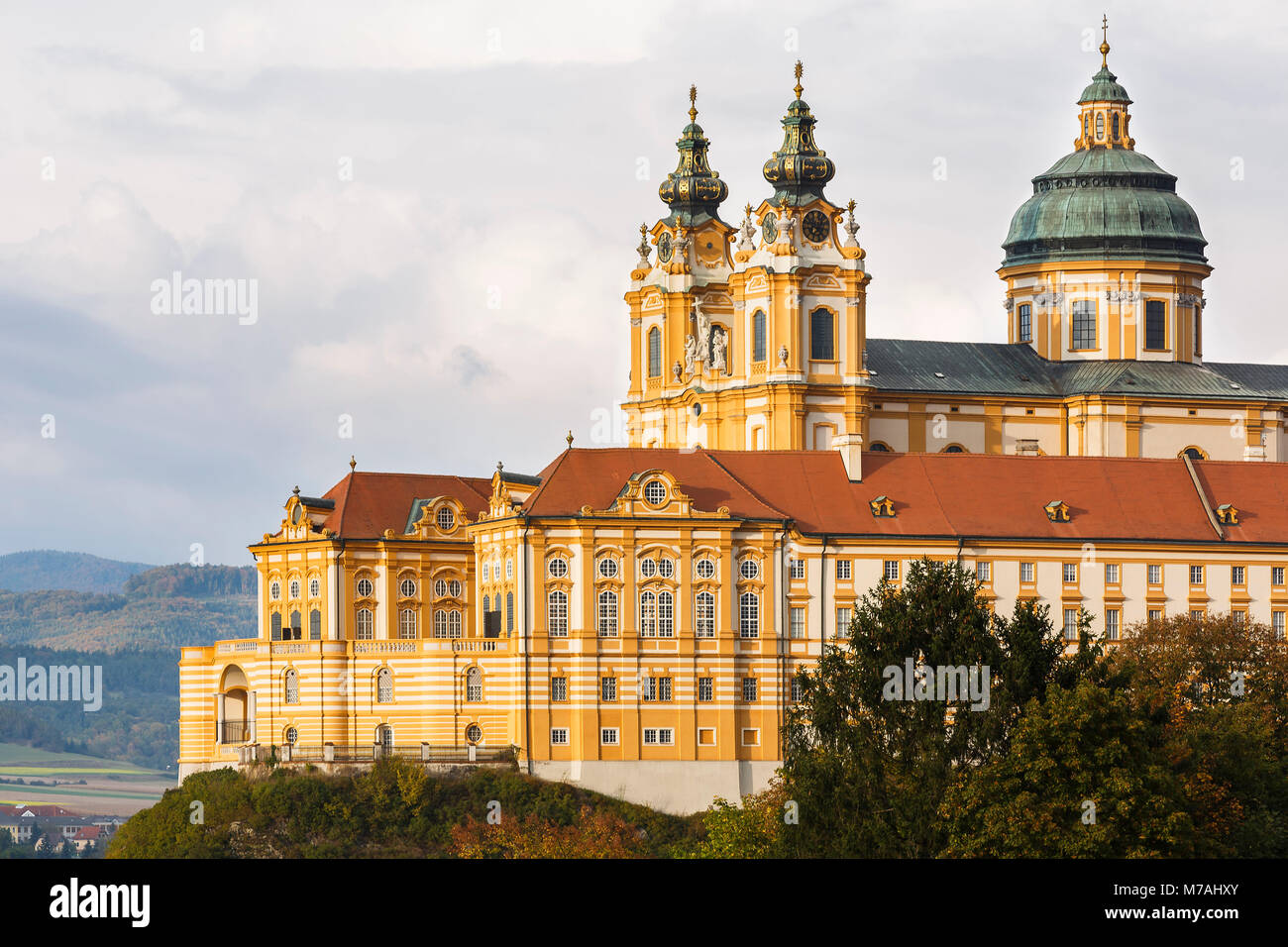 Stift Melk aus dem 11. Jahrhundert in der Wachau an der Donau Stockfoto