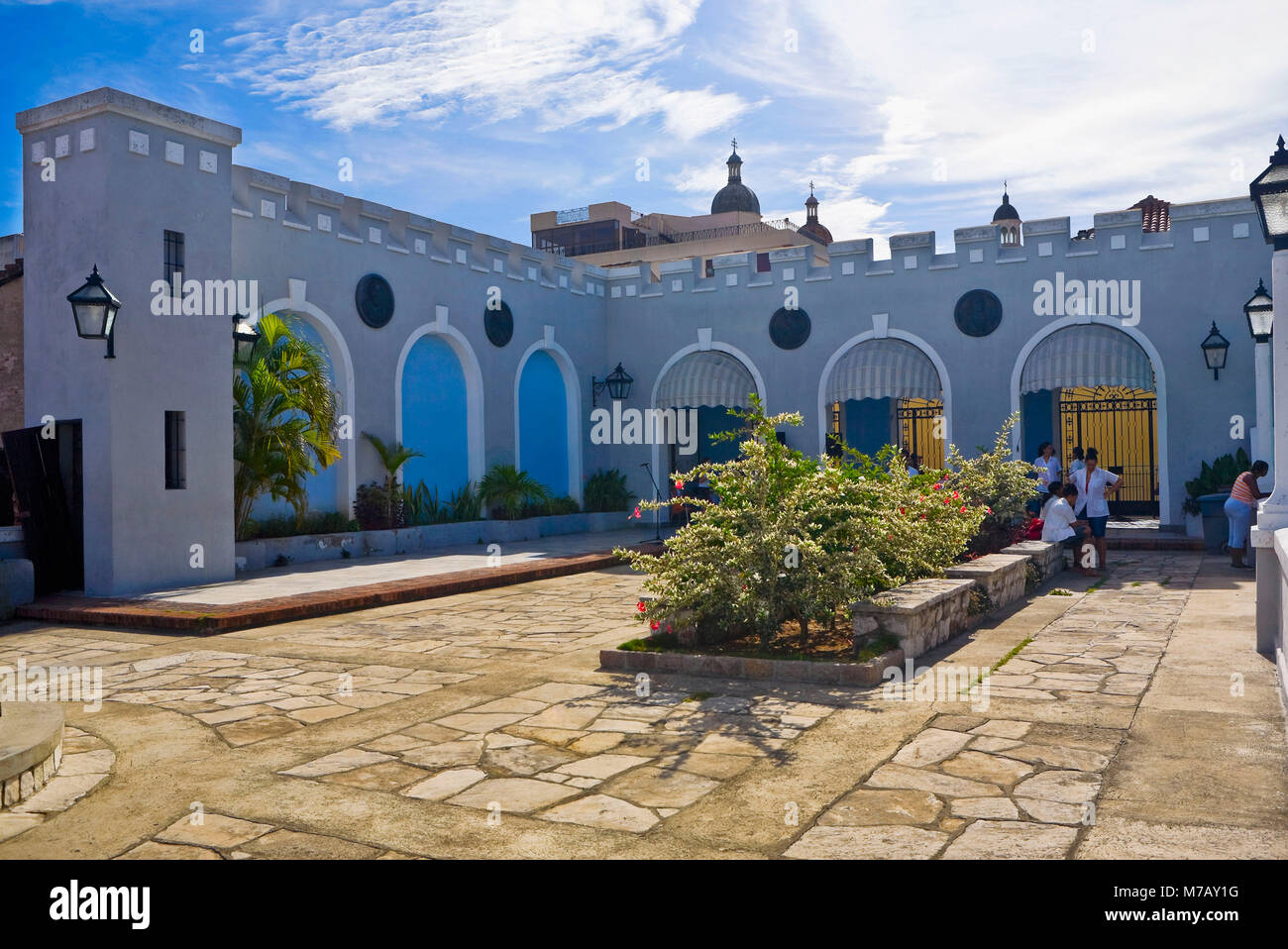 Fassade eines Gebäudes, Balcon de Velazquez, Santiago de Cuba, Kuba Stockfoto