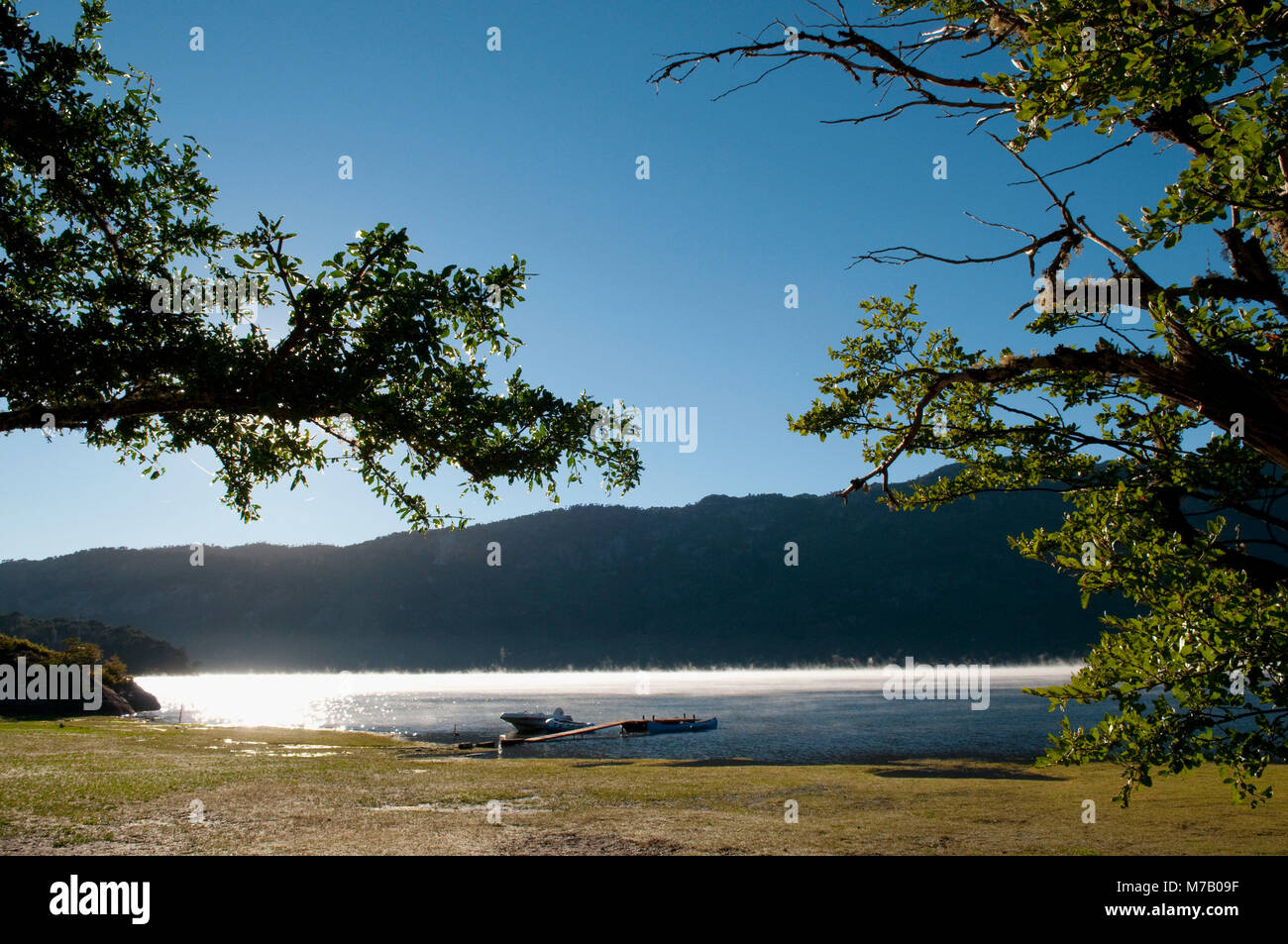 See in der Morgendämmerung, moquehue See, Cordillera de los Andes, Provinz Neuquen, Argentinien Stockfoto