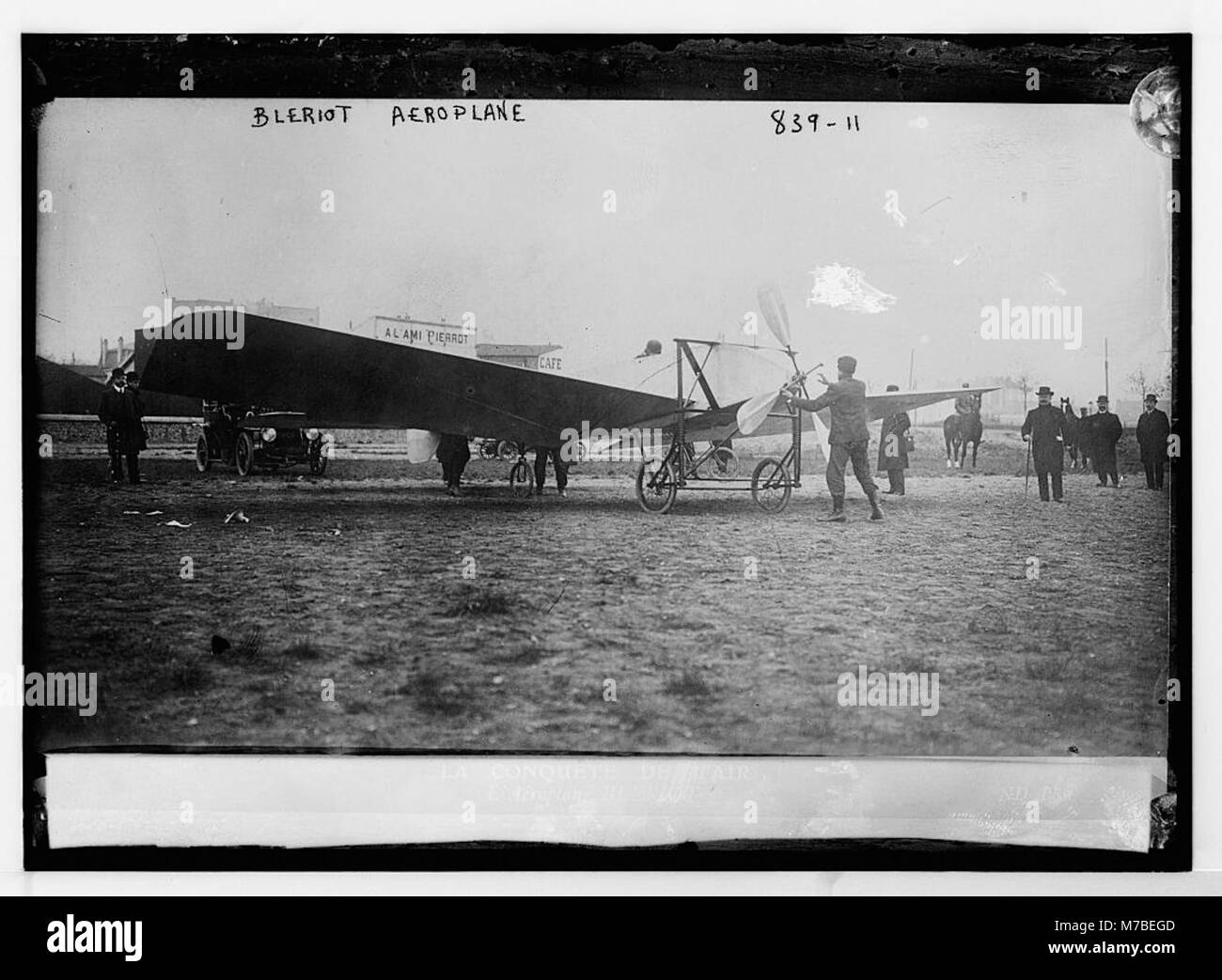 Bleriot Flugzeug, auf dem Boden LCCN 2014684057 Stockfoto