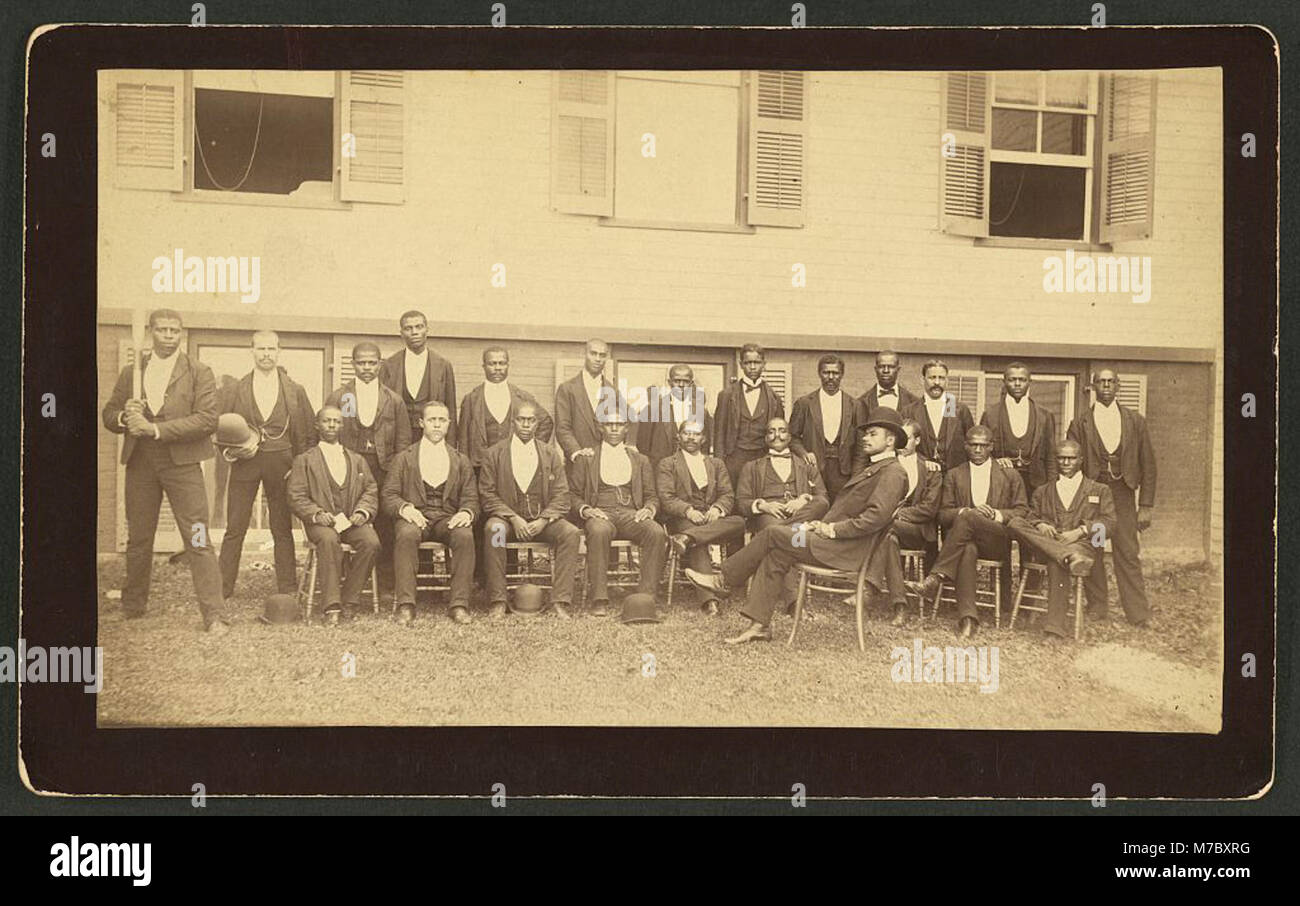 Ein Foto eines afroamerikanischen Baseballteams aus Danbury, Connecticut, aus dem frühen 20. Jahrhundert. Dieses Bild zeigt die Rolle afroamerikanischer Athleten im Sport in Zeiten der Segregation und ihren Beitrag zur Entwicklung des Sports. Stockfoto