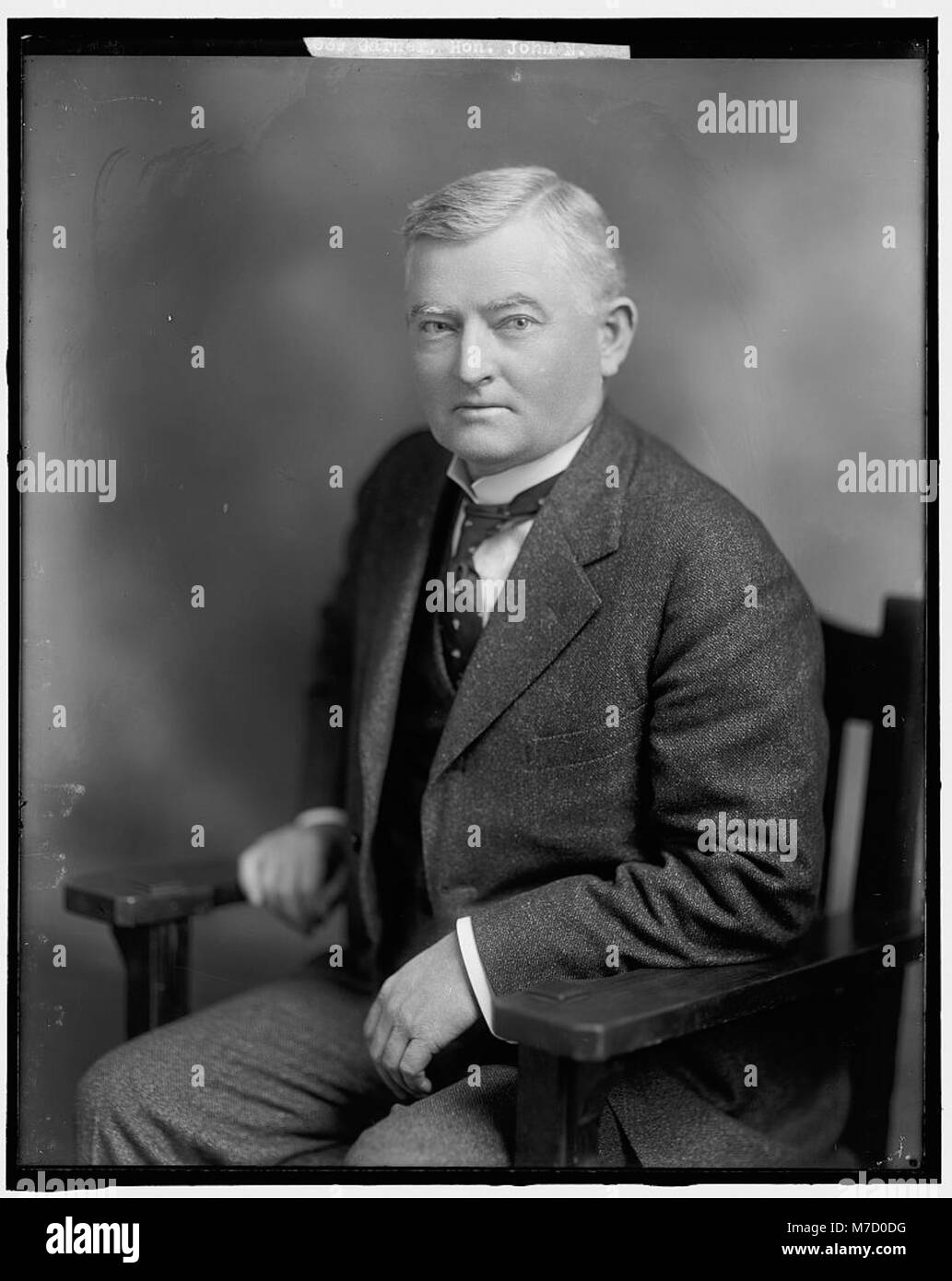 Ein Porträt von John Nance Garner, dem 32. Vizepräsidenten der Vereinigten Staaten. Garner diente von 1933 bis 1941 unter Präsident Franklin D. Roosevelt, der für seine lange Karriere im öffentlichen Dienst und politischen Einfluss während des frühen 20. Jahrhunderts bekannt war. Stockfoto