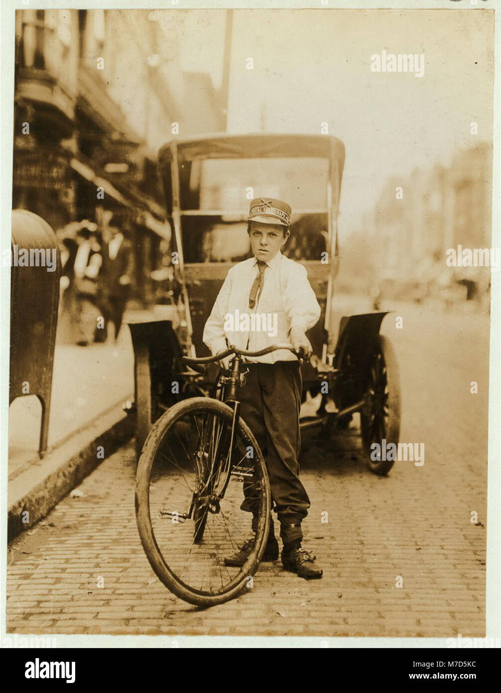 Harvey Buchanan, 608 E. Van Buren St. Postal Telegraph Co. Messenger Nr. 1908. Alter von 14 Jahren. 1 Jahr im Dienst. Werke von 7:00 bis 18:00 Uhr $ 4 pro Woche. Visits Häuser der Prostitution. LOC cph. 3a 41623 Stockfoto