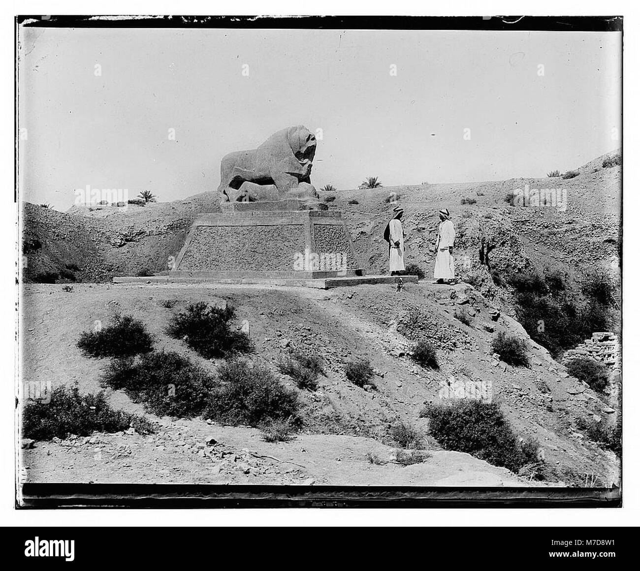 Irak. Babel. Basalt Lion mit Zahlen LOC 07388 matpc. Stockfoto