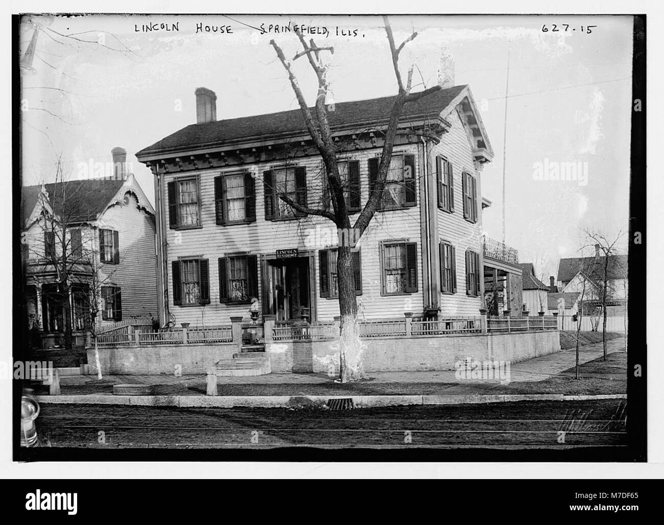 Das Lincoln House in Springfield, Illinois, wo Abraham Lincoln vor seiner Präsidentschaft lebte. Das Haus spiegelt den architektonischen Stil des 19. Jahrhunderts wider und ist heute eine erhaltene historische Stätte. Stockfoto