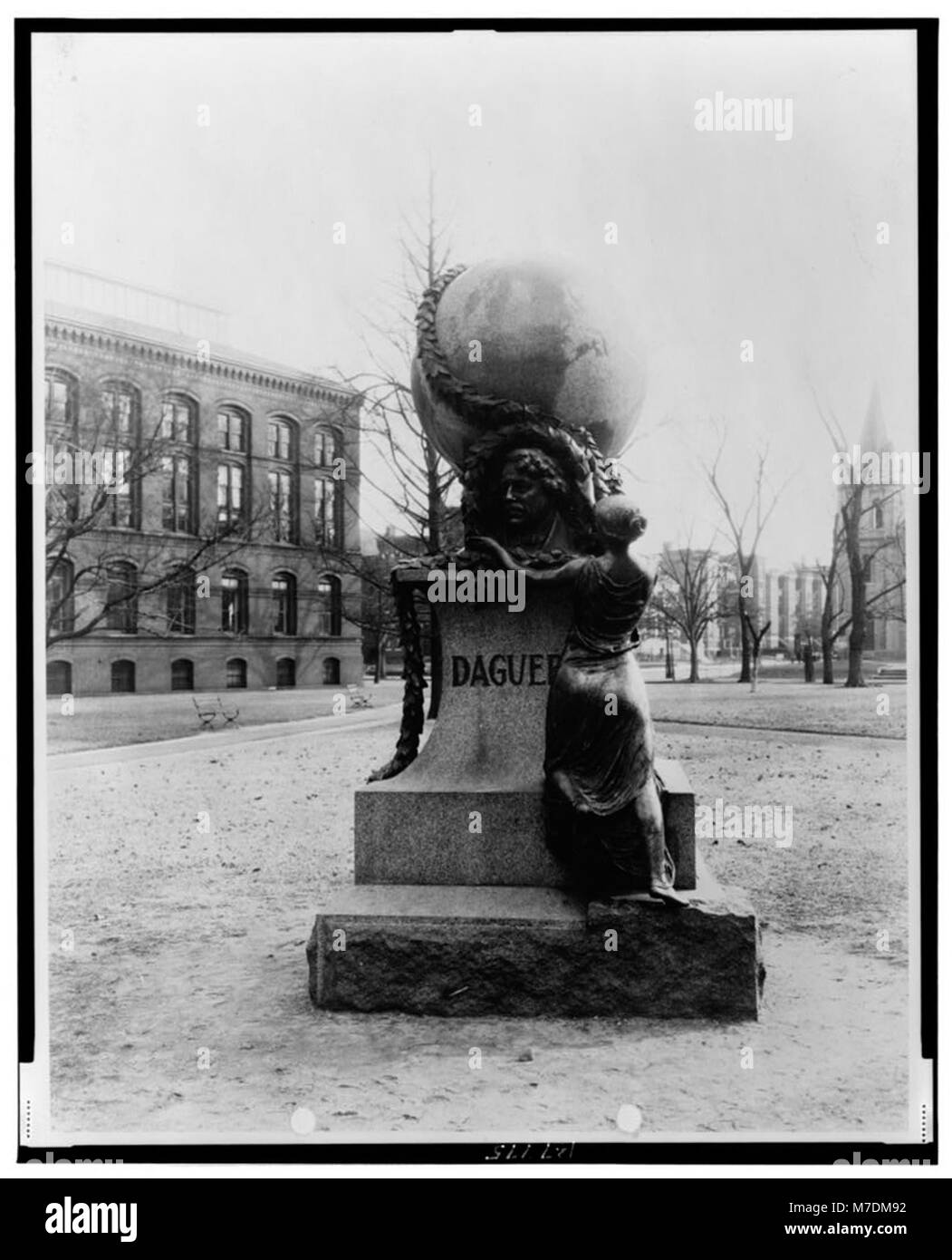 Denkmal für Louis Daguerre am Smithsonian, Washington, D.C. LCCN 2001695538 Stockfoto
