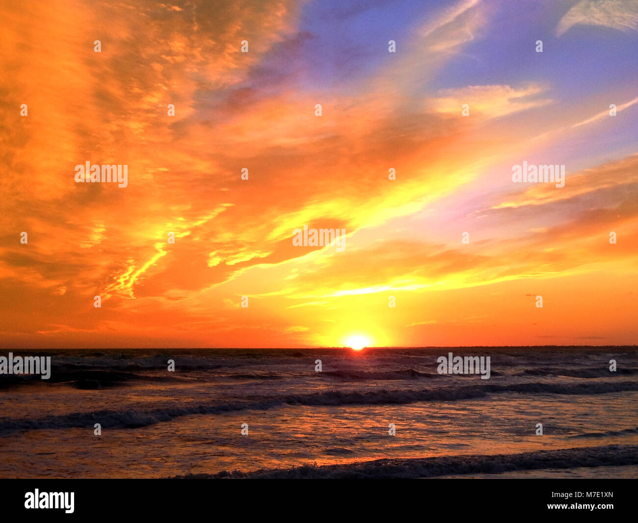 Sonne über Stachelbeere Punkt in Westpot Ma USA Foto bill Belknap Stockfoto