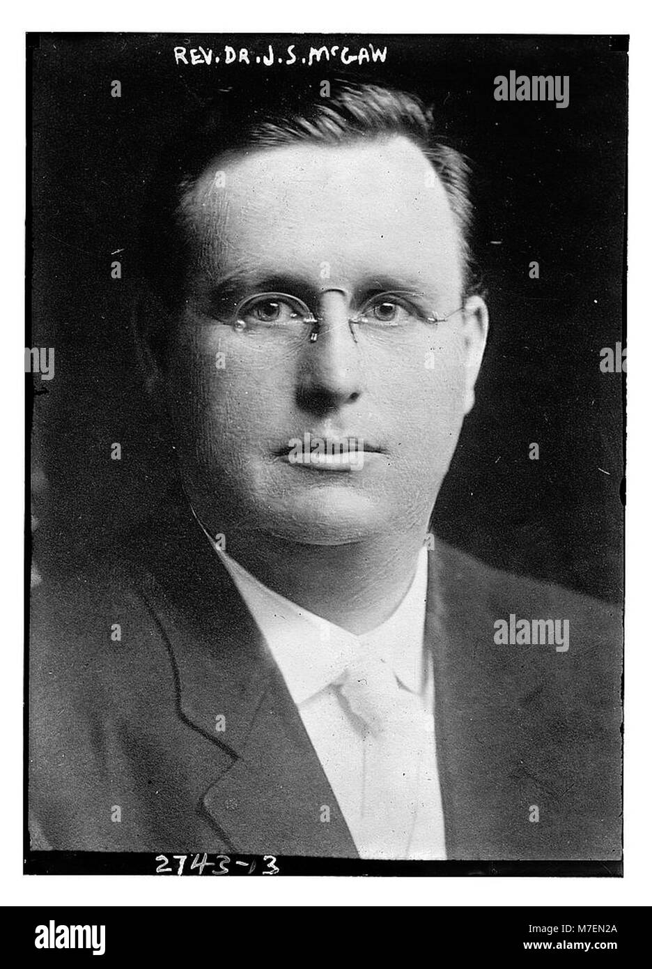 Pfarrer Dr. J.S. McGraw war ein religiöser Führer und Prediger, dessen Beiträge für die Gemeinschaft sich auf religiöse Initiativen und soziale Fragen konzentrierten. Er spielte eine wichtige Rolle in religiösen und sozialen Kreisen. Stockfoto