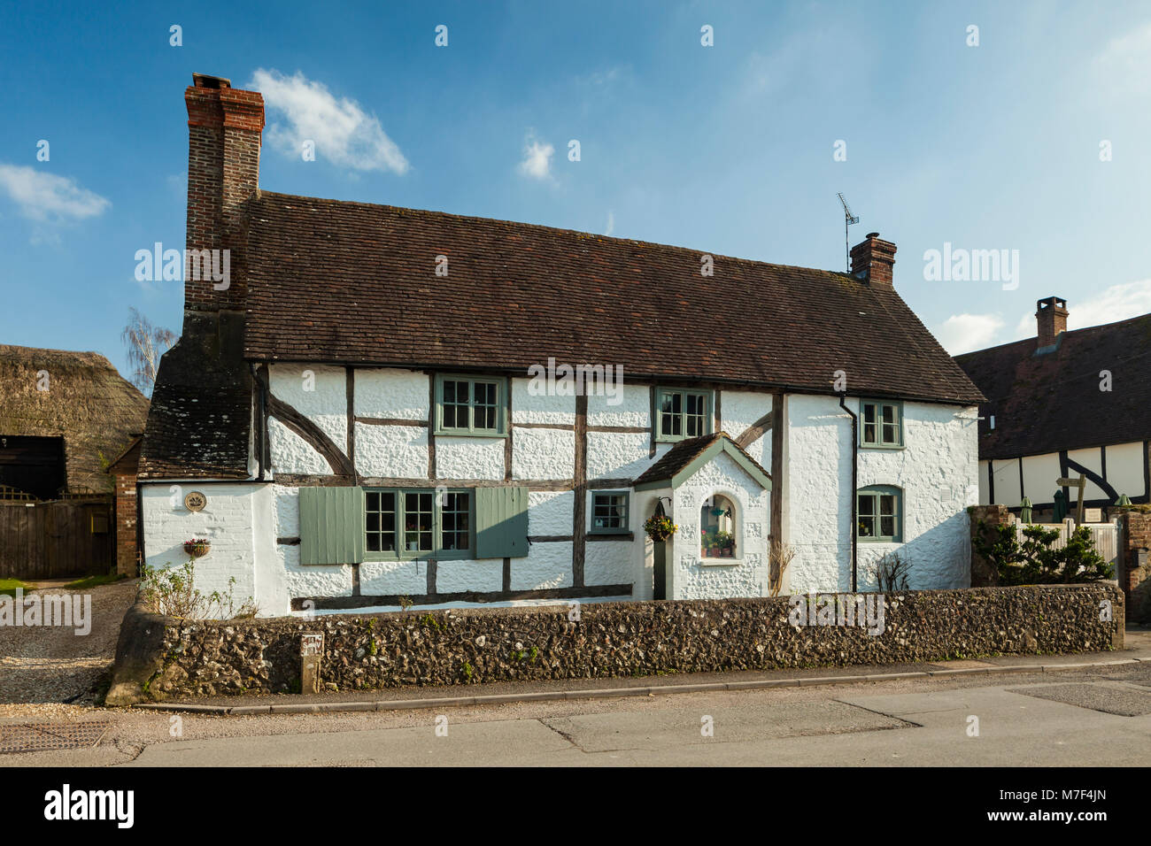 Fachwerk Ferienhaus in Amberley Village, West Sussex, England. Stockfoto