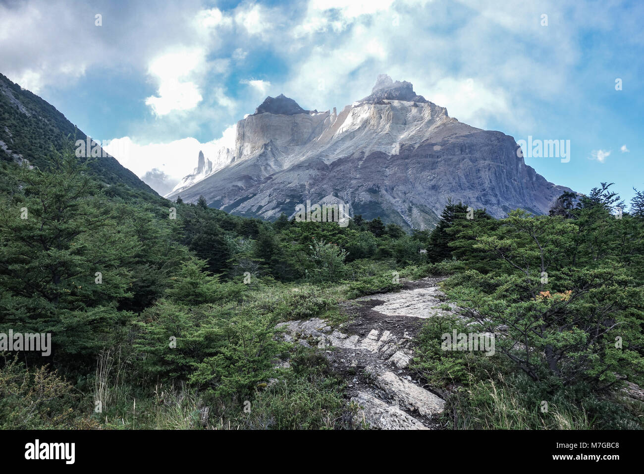 Cuerno Auftraggeber und dem Valle Frances, Torres del Paine Nationalpark. Patagonien, Chile Stockfoto