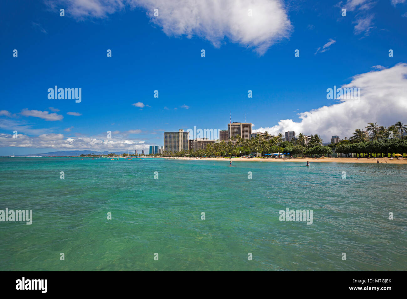 Am westlichen Ende von Waikiki Beach auf der Insel Oahu, Hawaii. Stockfoto
