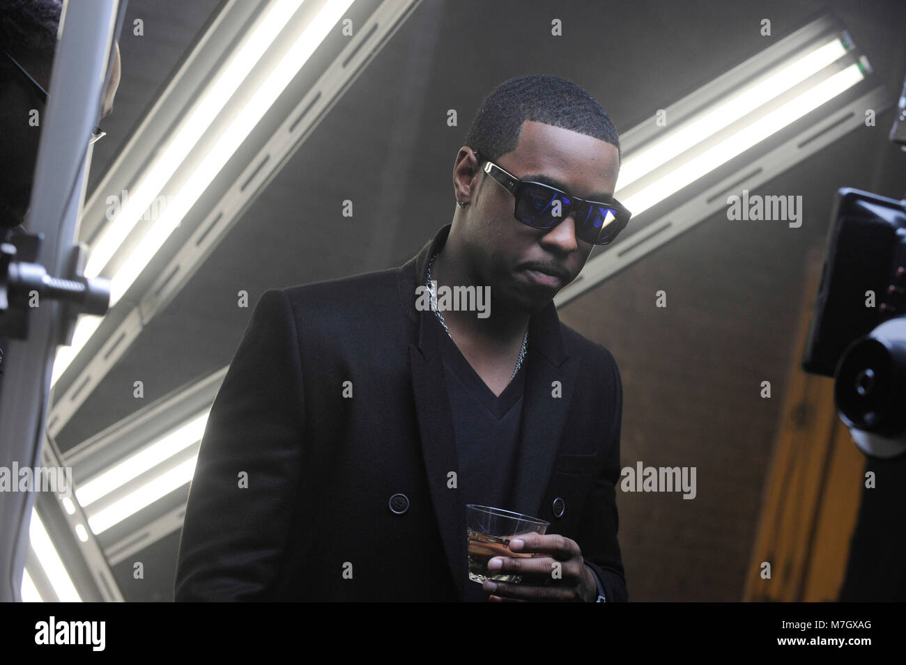 Jeremih - bei der jeremih mit 50 Cent Musik Video für 'Down On Me" am 17. November 2010 gesetzt. Stockfoto