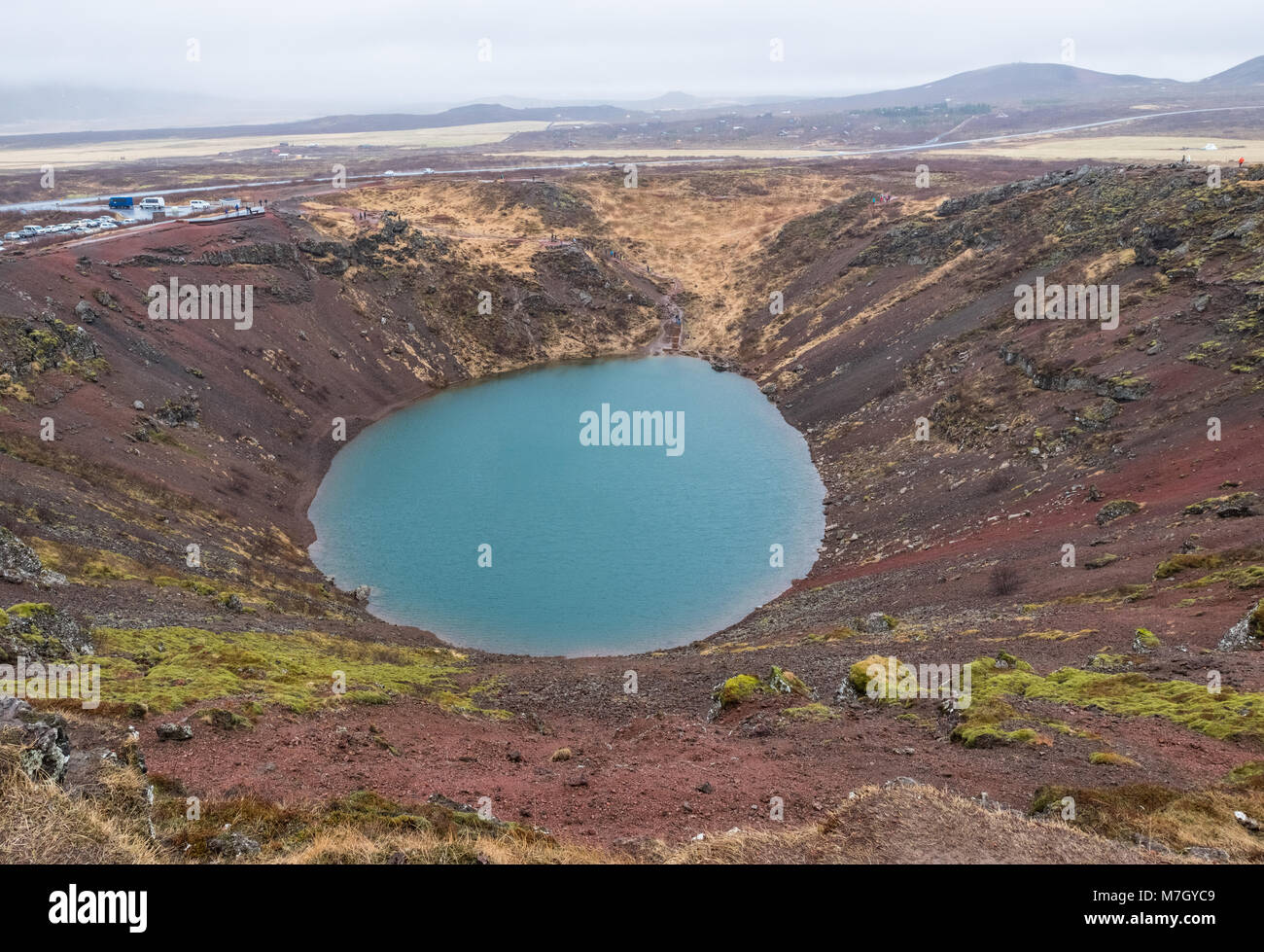 Kerið (oder kerid) ist ein vulkankrater See im Bereich Grímsnes im Süden Islands, entlang der Golden Circle Stockfoto