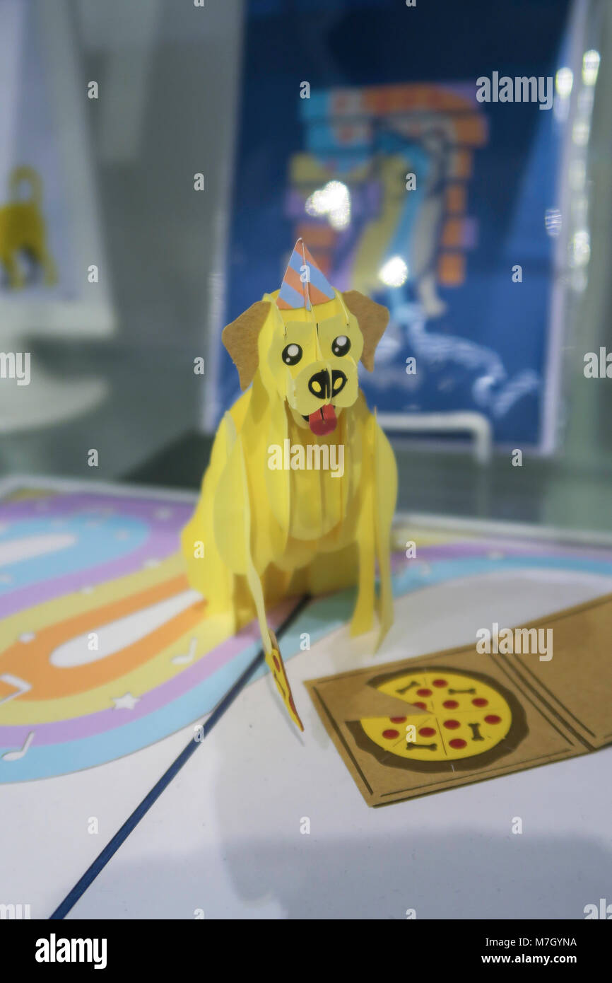 Lovepop Karten auf dem Markt von Macy's Department Store, NEW YORK CITY, USA Stockfoto