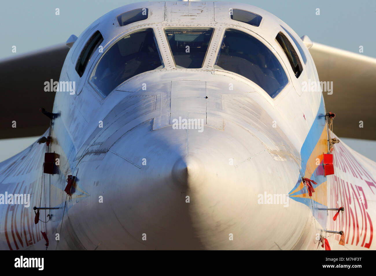 Strategischer Bomber Tu-160 der russischen Luftwaffe. Stockfoto