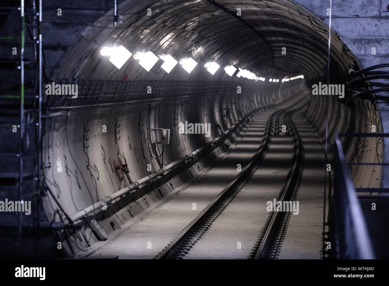 Schwarzweiß Bild von einer UBahn Tunnel im Bau Stockfotografie Alamy