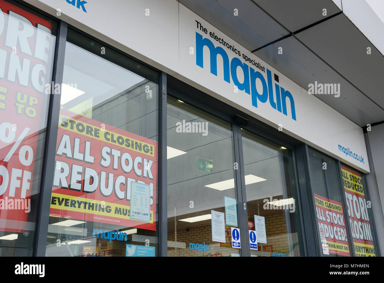 Maplin Store auf eine Retail Park in Chester GROSSBRITANNIEN Stockfoto