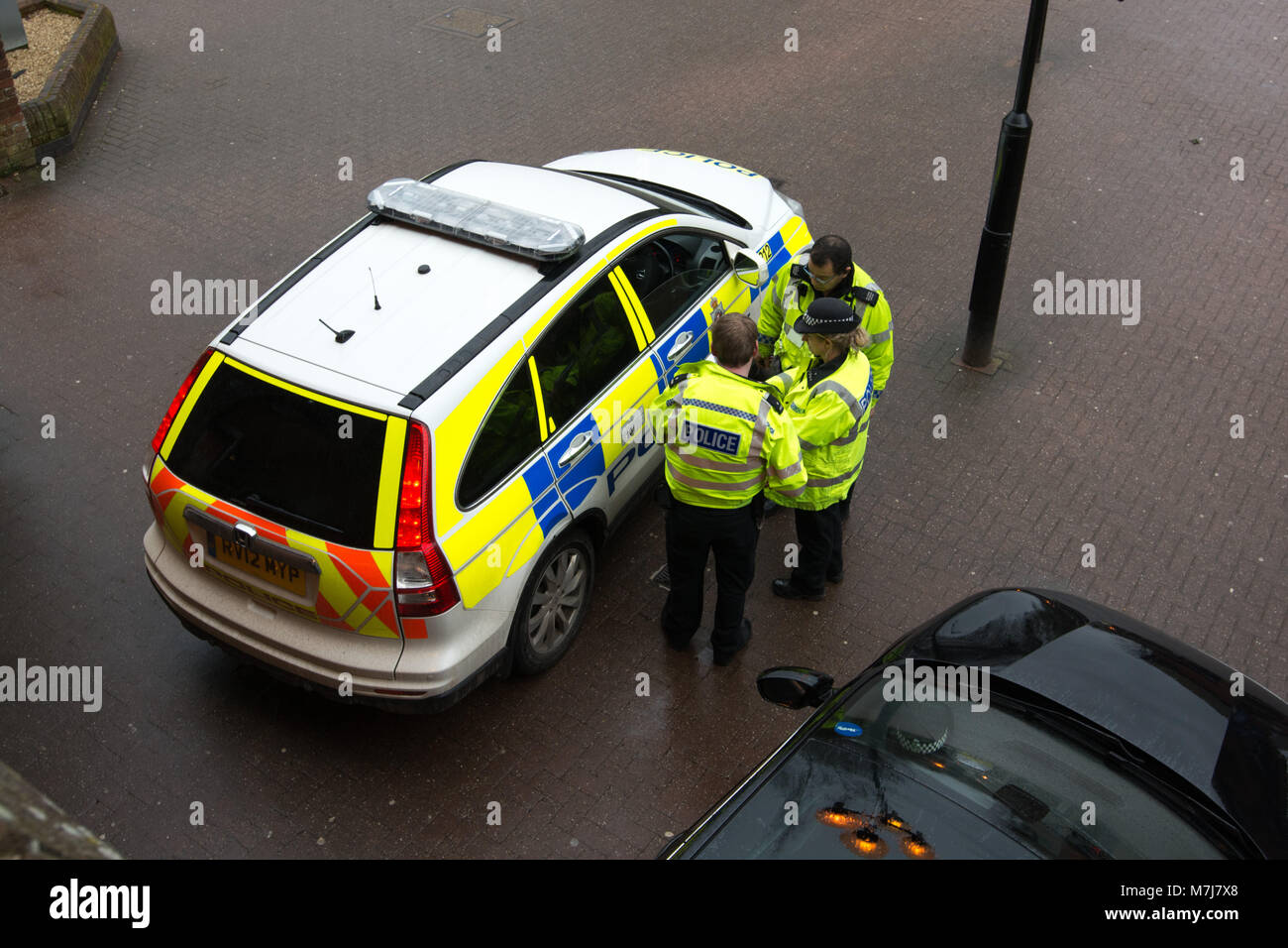 Salisbury, Wiltshire, UK, März 2018. Laufende Untersuchung der Nerven agent Angriff auf eine Ex-russischen Spion und seine Tochter. Die Polizei noch nicht rund um die Uhr wache auf den beteiligten Standorten. Stockfoto Salisbury, Wiltshire, UK, März 2018. Laufende Untersuchung der Nerven agent Angriff auf eine Ex-russischen Spion und seine Tochter. Die Polizei noch nicht rund um die Uhr wache auf den beteiligten Standorten. Stockfoto