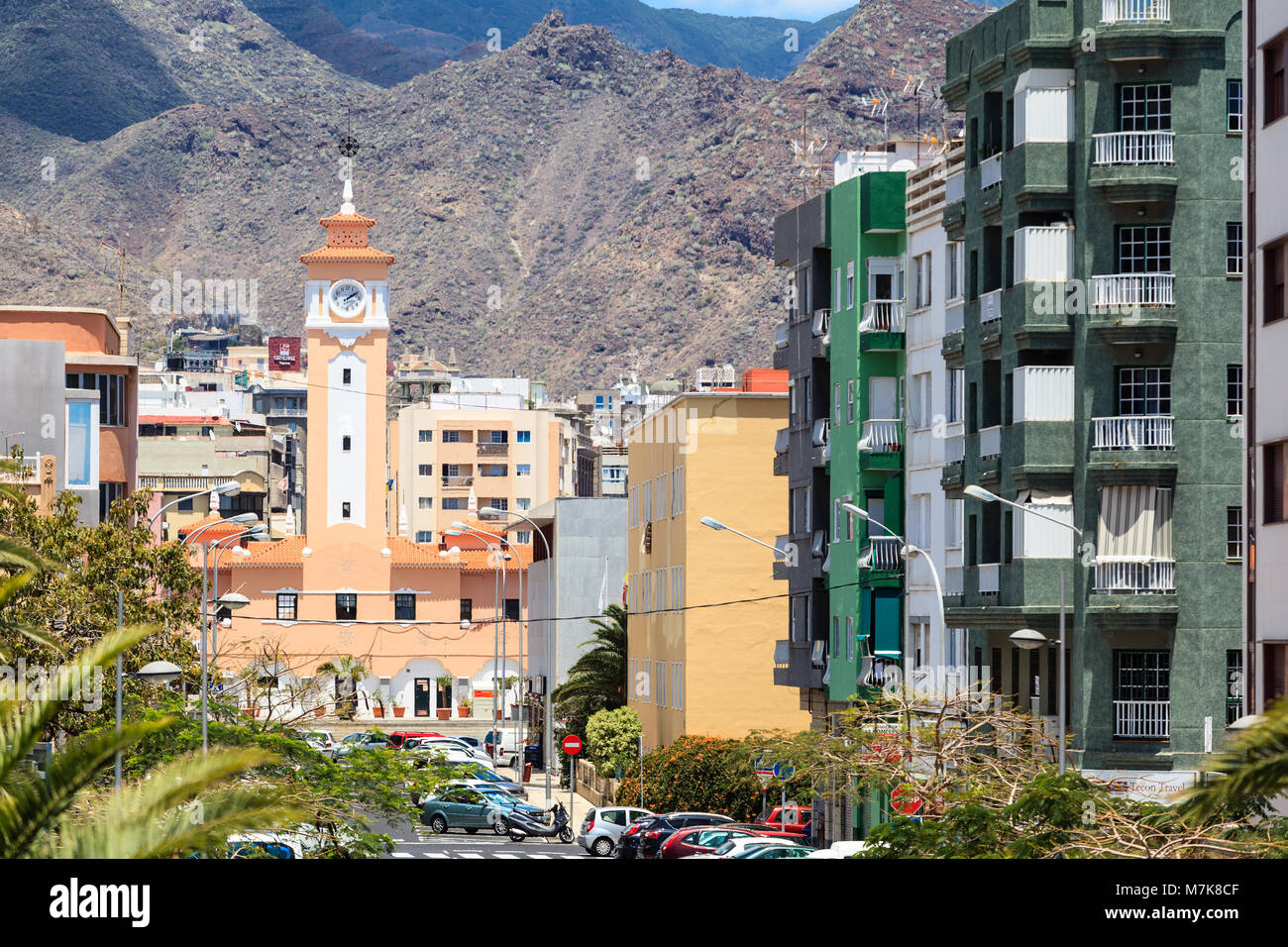 Santa Cruz de Tenerife, Spanien - 3. Mai 2012: Mercado Municipal de Nuestra Señora de Africa La Recova oder städtischen Markt Unsere Liebe Frau von Afrika La Recova sho Stockfoto