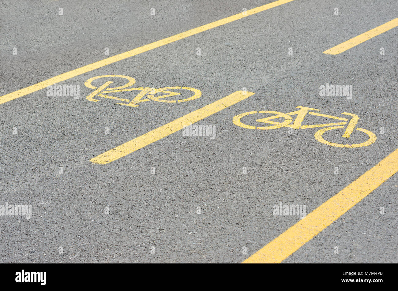 Fahrrad Gasse Beschilderung auf Straße Stockfoto
