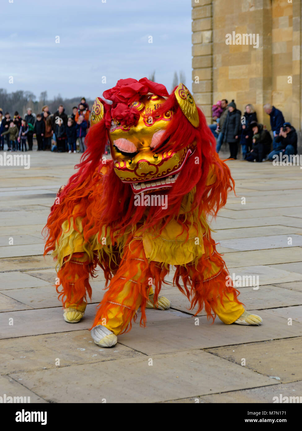 Lion Dance feiert das Chinesische Neue Jahr Stockfoto