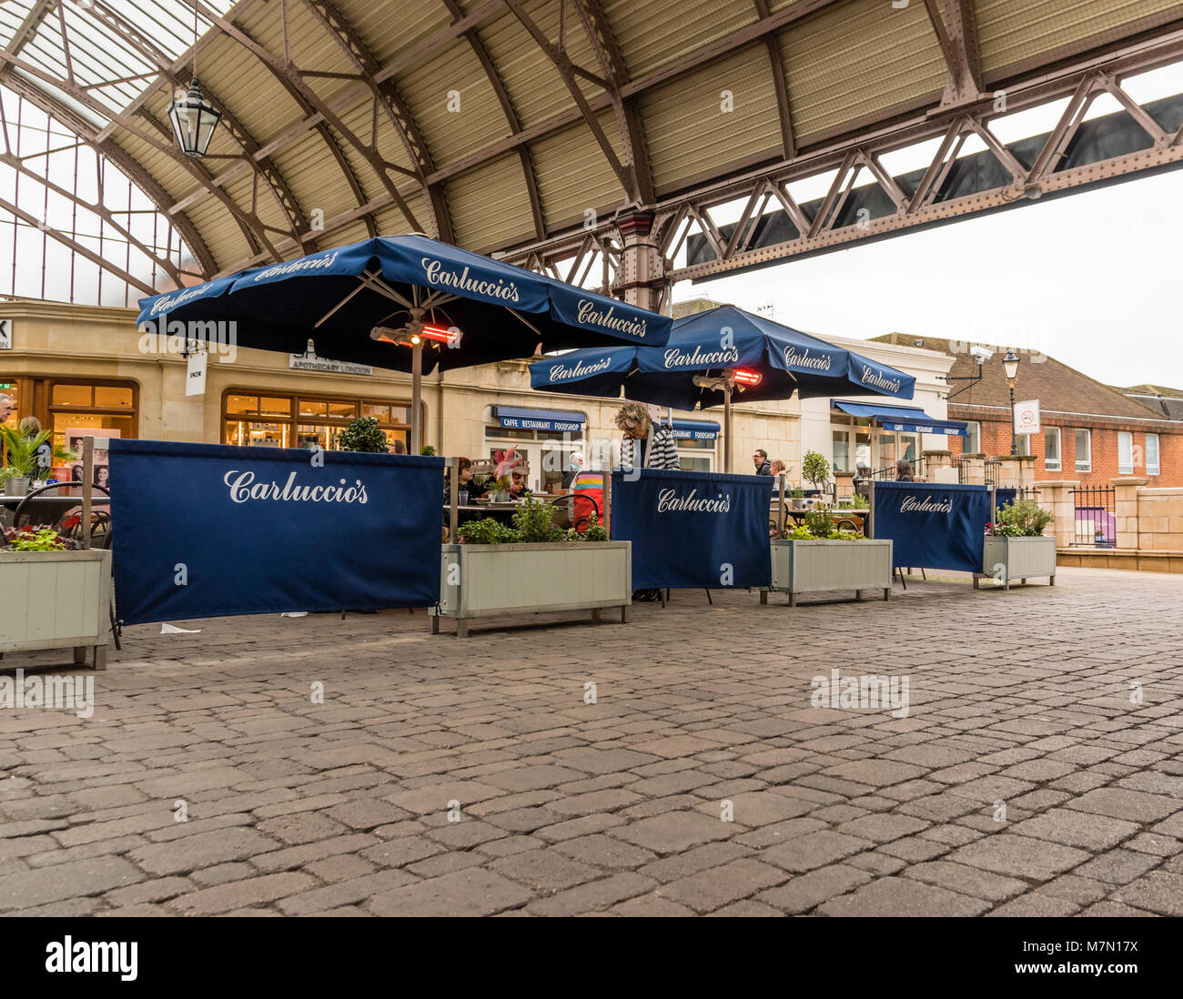 Carluccio's in Royal Windsor Einkaufspassage, Windsor, Großbritannien. März 2018 Stockfoto