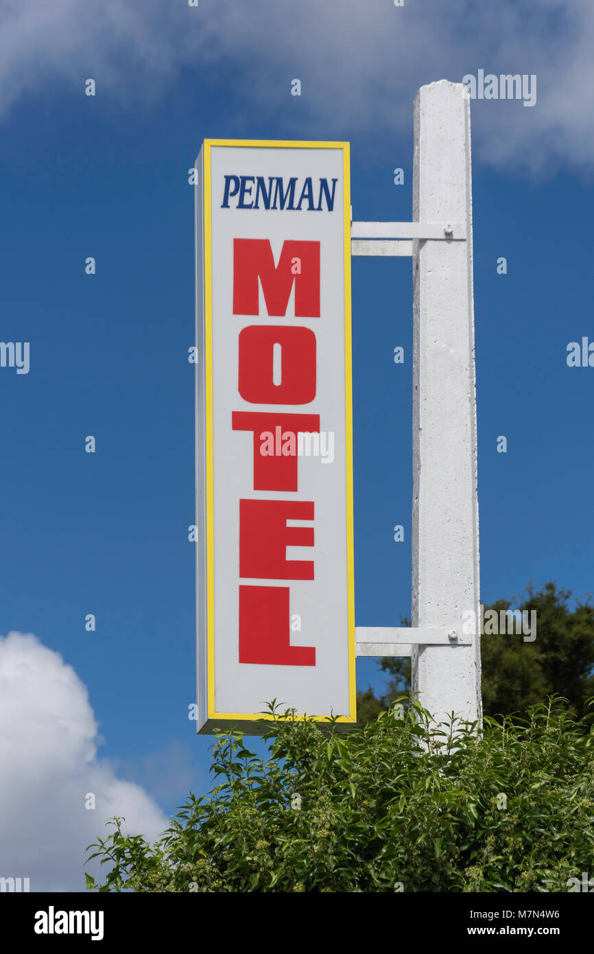 Penman Motel Zeichen, Fairfax Street, Murchison, Tasman, Neuseeland Stockfoto