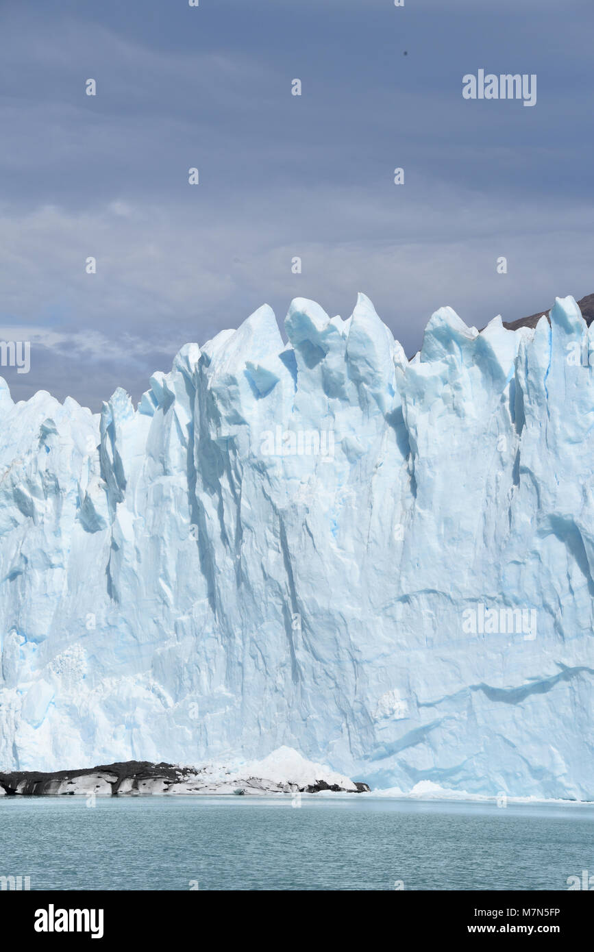 Perito Moreno-Gletscher am Lago Argentino, El Calafate, Parque Nacional Los Glaciares, Patagonien, Argentinien, Südamerika Stockfoto