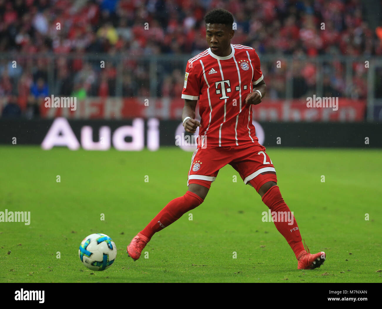 20180310, Fußball, 1. 1. Fussballbundesliga, 26. Spieltag, bei der Allianz Arena München, FC Bayern vs Hamburger SV, Fussball, Sport, im Bild: David Alaba (FCB) * Copyright: Philippe Ruiz Stockfoto