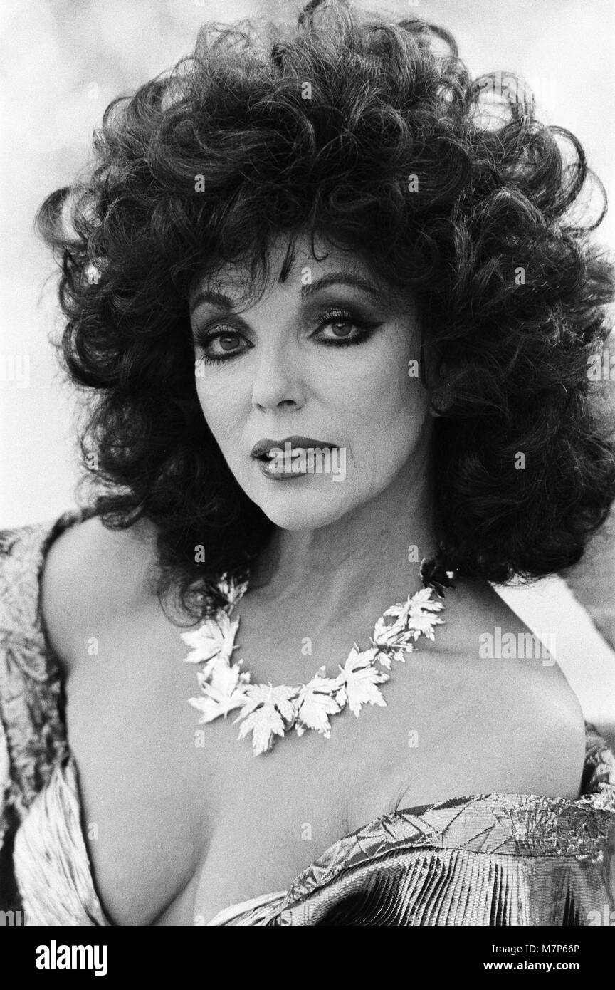 Britische Schauspielerin Joan Collins dargestellt in Los Angeles, Kalifornien. Star der hit-Serie Dynastie. Januar 1986 21. Stockfoto