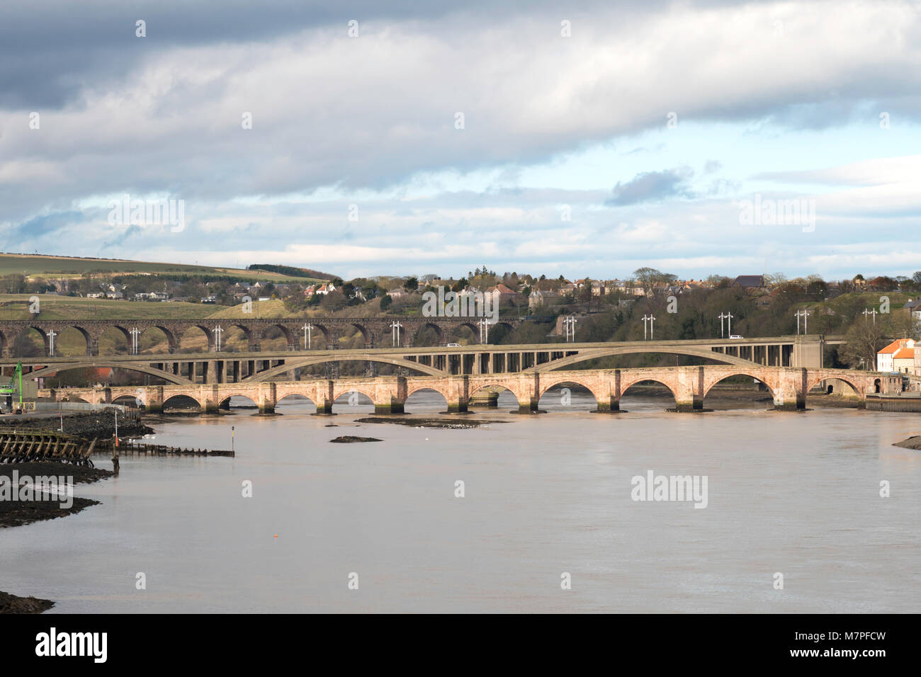 Drei aufgeführten Brücken über den Fluss Tweed, Berwick upon Tweed, Northumberland, England, Großbritannien Stockfoto