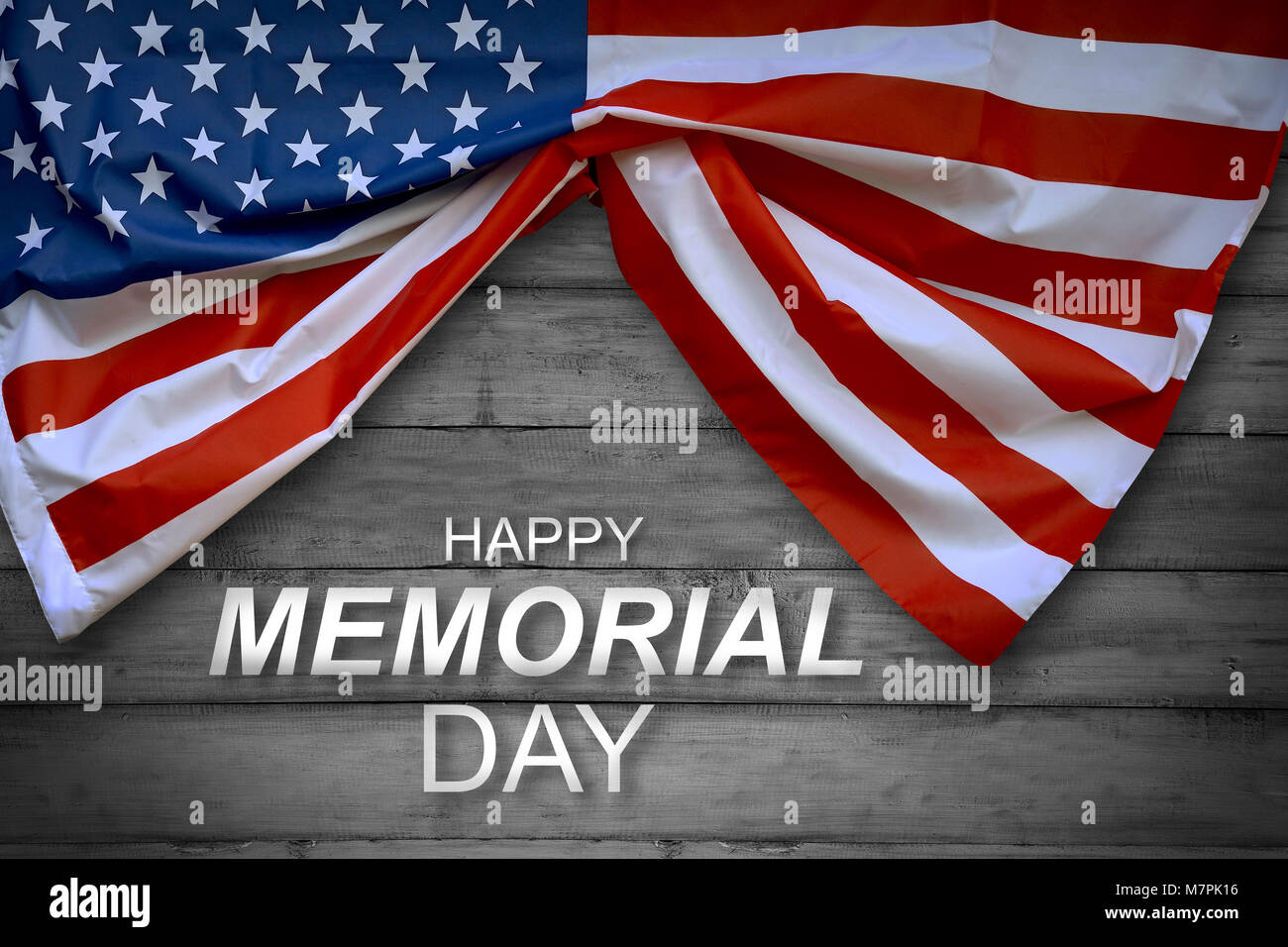 Amerikanische Flagge am Memorial Day in Holz- Hintergrund Stockfoto