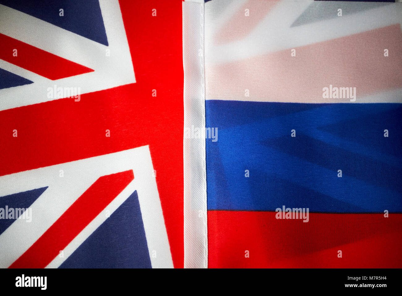 Der britische Union Jack und russische Trikolore Großbritannien und Russland Flags Stockfoto