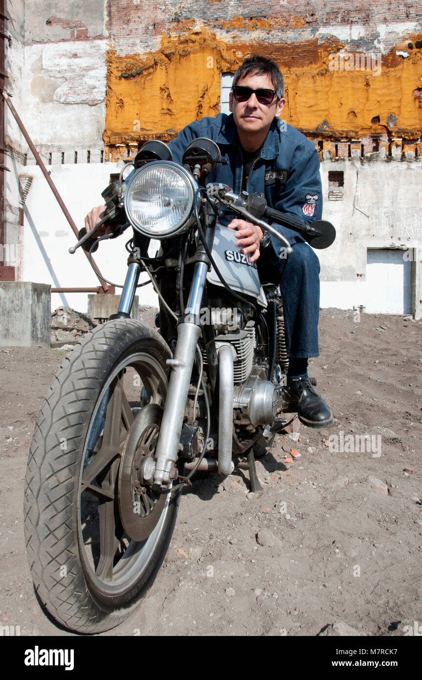 Mann auf einem Motorrad Stockfoto