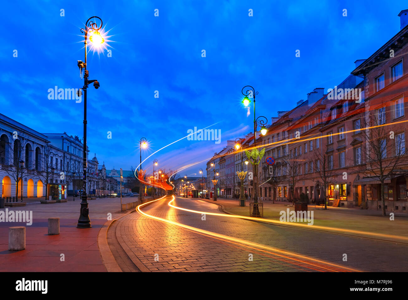 Schöne Straße in der Altstadt von Warschau, Polen Stockfoto