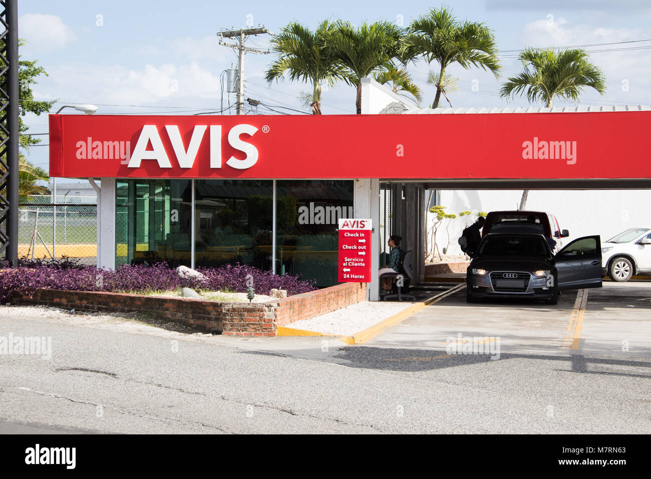 Avis Autovermietung - Frankfurt Am Main Flughafen www.alamy.de