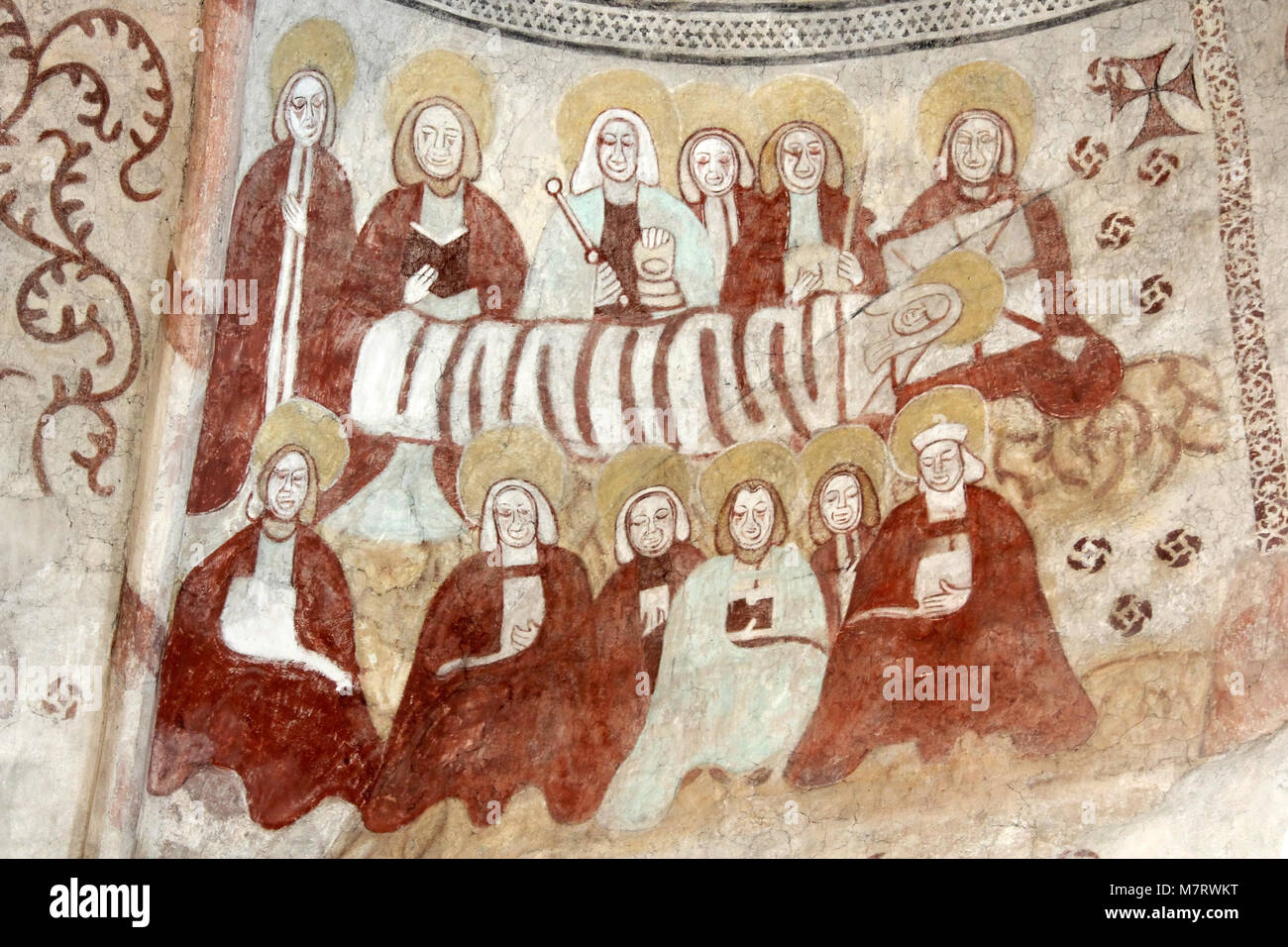 INKOO, Finnland - 6. JULI: Religiöse Gewölbe Gemälde von Ca. 1700 Die Darstellung Mariens Tod und die Aufnahme in den Himmel am 6. Juli 2013, in der Kirche von Tinte Stockfoto