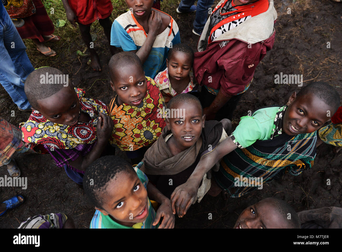 Der kongolesischen Kinder Spaß mit der Kamera. Stockfoto