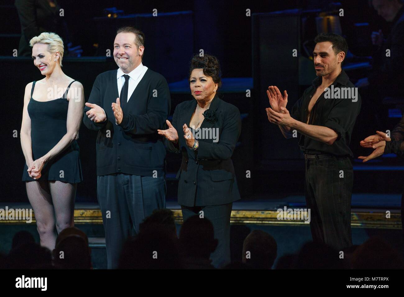 New York, USA. 12 Mär, 2018. Valerie Simpson anwesend für Chicago am Broadway begrüßt neue gegossen, Ambassador Theatre, New York, NY 12. März 2018. Foto: Jason Smith/Everett Collection Credit: Everett Collection Inc/Alamy leben Nachrichten Stockfoto