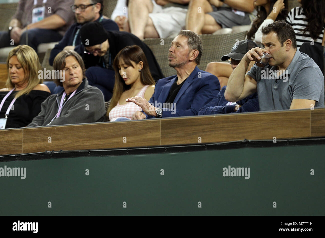 Indian Wells, Kalifornien, USA. 12. März, 2018. Venus Williams und Serena Williams in ihrem Match gegen einander während der BNP Paribas Open in Indian Wells Tennis Garden am 12. März 2018 im kalifornischen Indian Wells. Personen: Larry Ellison Credit: Stürme Media Group/Alamy leben Nachrichten Stockfoto