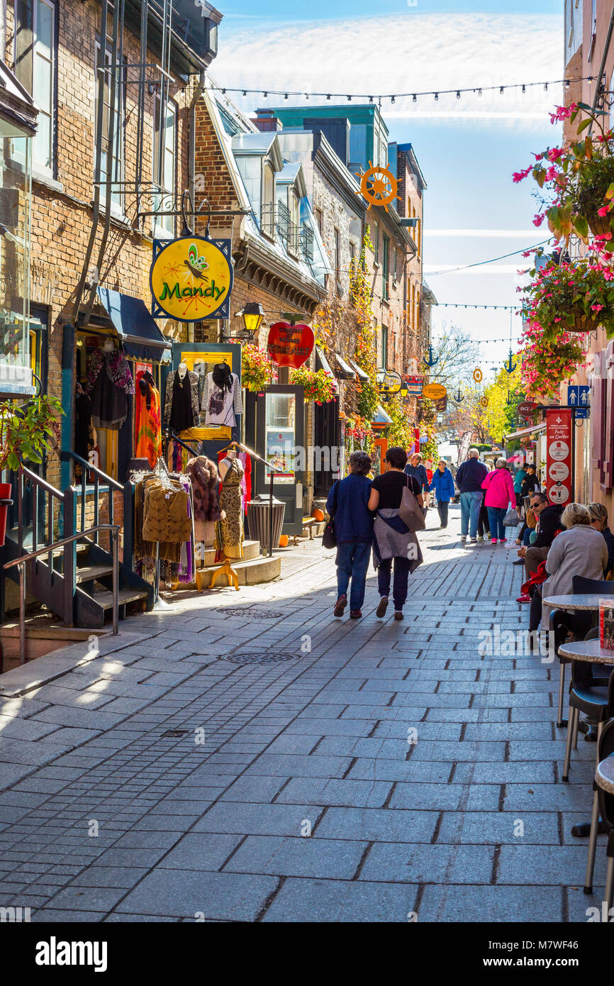 Quebec, Kanada. Street Scene im Quartier Petit Champlain, Untere Stadt. Stockfoto