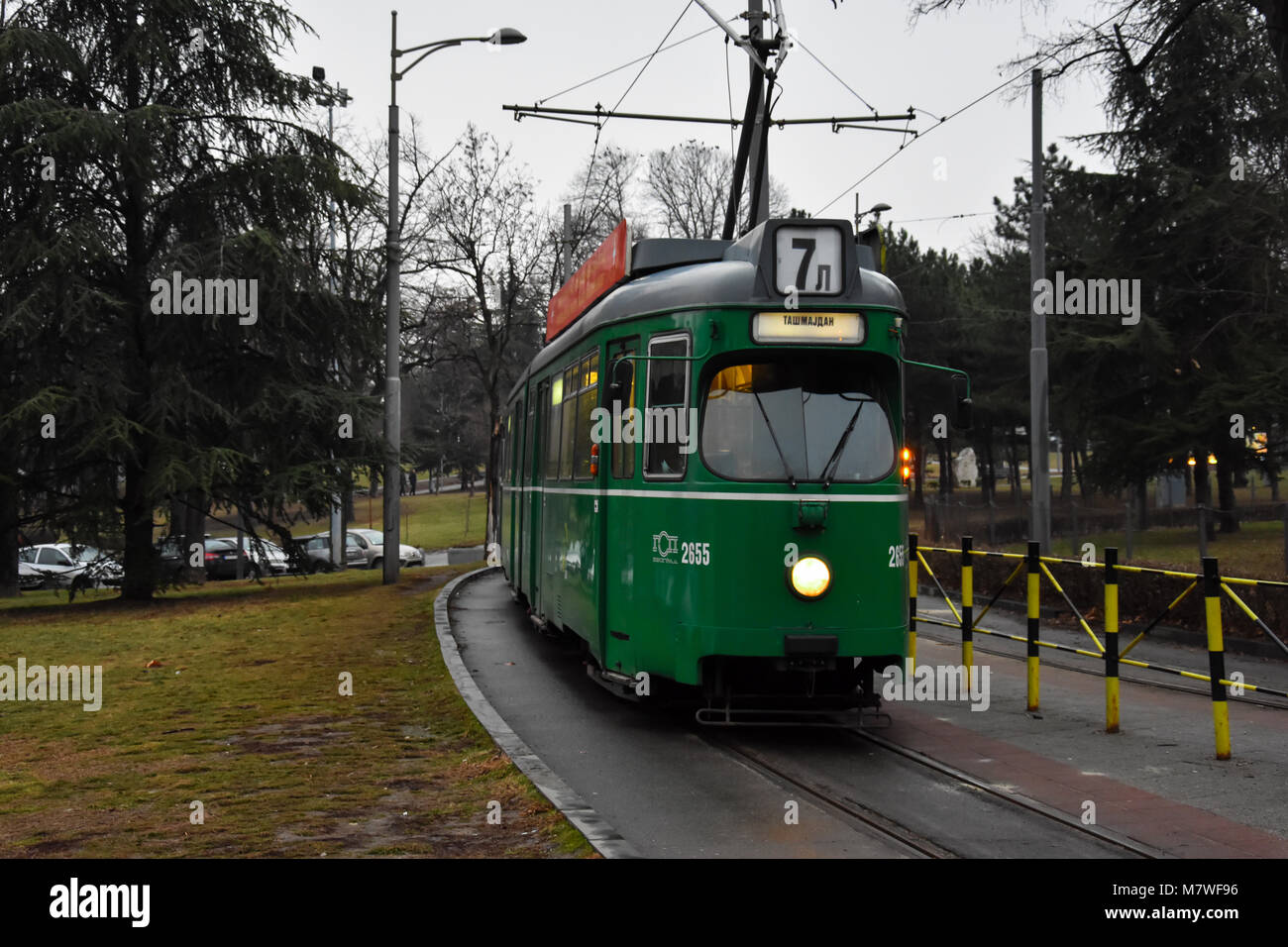 Belgrad, Serbien. Februar 7, 2017. Alten grünen Straßenbahn in Belgrad, Serbien Stockfoto