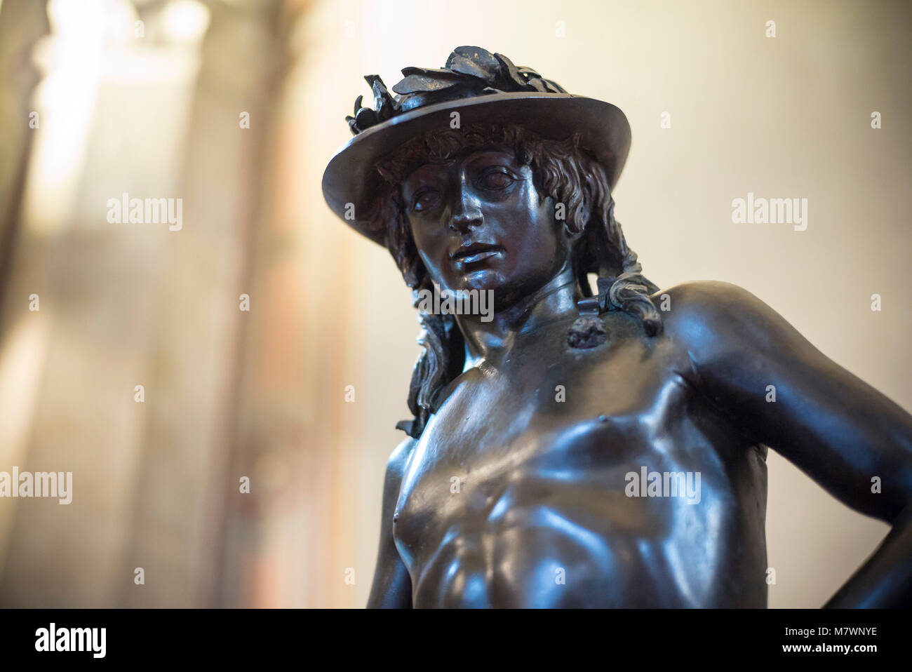 Florenz. Italien. Bronzestatue von David (ca. 1430-1440) von Donatello, Museo Nazionale del Bargello. (Bargello Nationalmuseum) Stockfoto